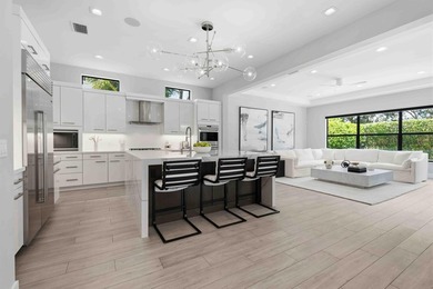 The last home built in The Oaks in 2019, this contemporary - photo 33