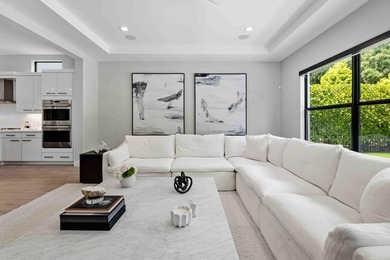 The last home built in The Oaks in 2019, this contemporary - photo 37