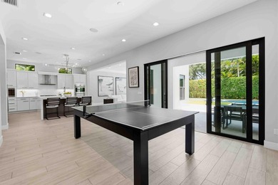 The last home built in The Oaks in 2019, this contemporary - photo 39