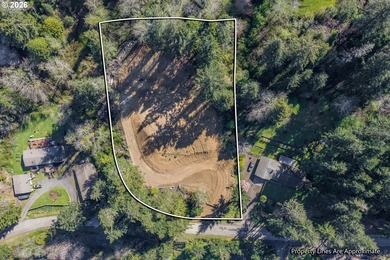 Awesome 1.55-acre buildable property in Coos Bay! Significant - photo 1