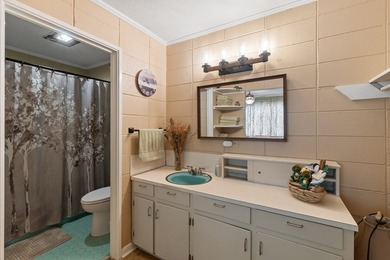 What a hidden jewel! It's not very often you find acreage in the - photo 45
