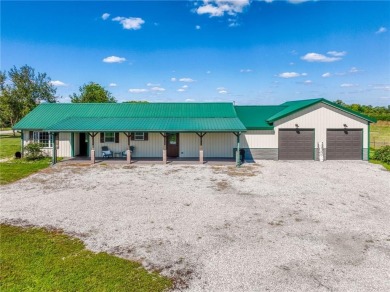 (private lake, pond, creek) Home For Sale in Altamont Missouri