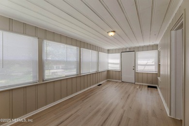 St. Johns River Home For Sale in Jacksonville Florida