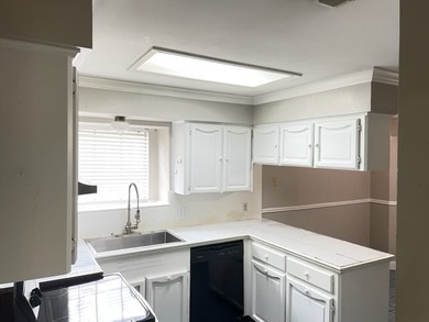 Three-bedroom, two-bath home located in Brighton Village - photo 10