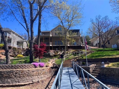 Lake Home For Sale in Camdenton, Missouri