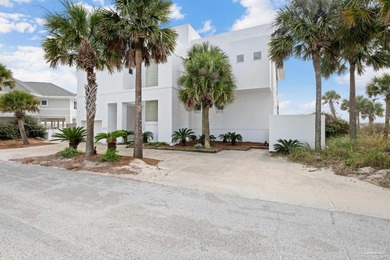 Experience the ultimate in Gulf-front luxury with this stunning - photo 5