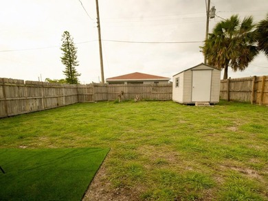 Charming opportunity steps from Singer Island! This property - photo 13