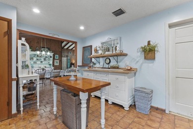 A truly one-of-a-kind property where privacy, sustainability - photo 16