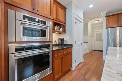 Assumable 4.75 VA Mortgage. You'll fall in love with this - photo 17