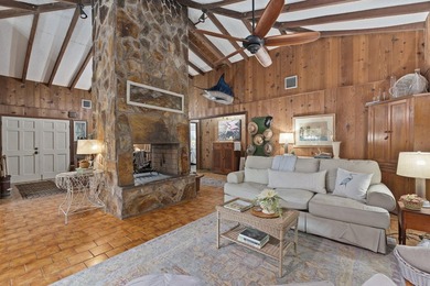 A truly one-of-a-kind property where privacy, sustainability - photo 21