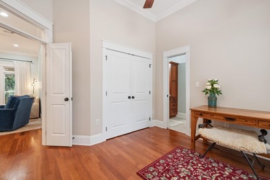 Assumable 4.75 VA Mortgage. You'll fall in love with this - photo 32