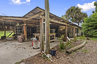 A truly one-of-a-kind property where privacy, sustainability - photo 35
