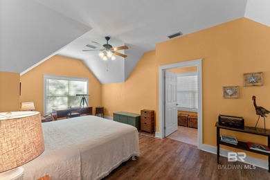 Designed for comfortable waterfront living, this recently - photo 38