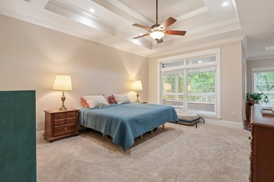 Assumable 4.75 VA Mortgage. You'll fall in love with this - photo 38