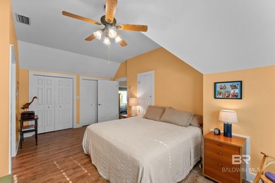 Designed for comfortable waterfront living, this recently - photo 40