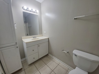 Fresh, bright, and deceptively spacious-121 Highmoor delivers - photo 10