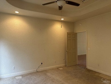 Custom built patio home in one of the most convenient and wanted - photo 9