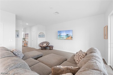 Welcome to your dream home in the gated Sanctuary community - photo 11