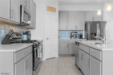 Welcome to your dream home in the gated Sanctuary community - photo 14
