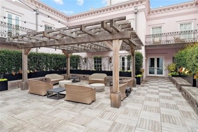 Welcome to the Kalorama Building - refined luxury condominium