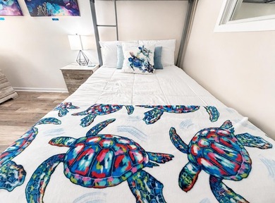 Wake up to sparkling Atlantic Ocean views in this cheerful - photo 19