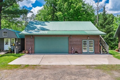 Year round home on 1900 acres of water!! This well maintained - photo 22