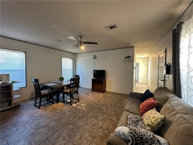 Welcome to this well-maintained 3-bedroom, 2-bath mobile home - photo 5