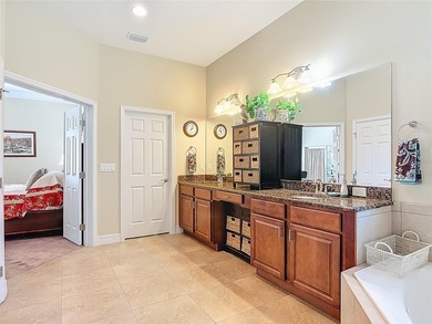 STONE ISLAND - A+ CUSTOM HOME - Beautifully designed 4-bedroom - photo 25