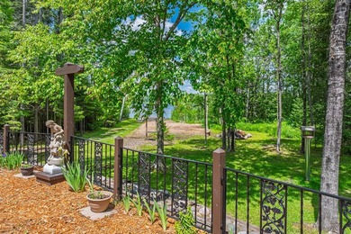 Year round home on 1900 acres of water!! This well maintained - photo 26