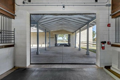 Set atop the high, rolling elevations of Dade City, Sheik Island - photo 30