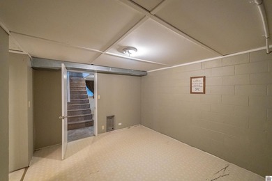 REDUCED! Bring us an offer! Offers are subject to lender - photo 30