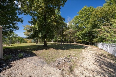Welcome to this 4-bedroom, 3-bath lake-area-retreat with - photo 40