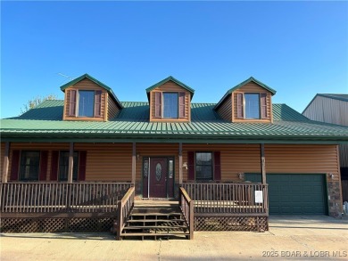 (private lake, pond, creek) Home For Sale in Montreal Missouri