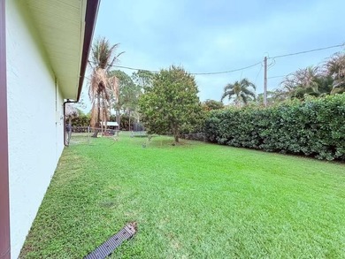 Beautiful property located in a peaceful and highly desirable - photo 23