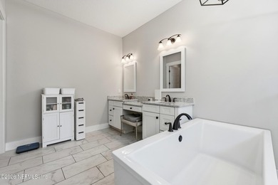 Tucked away on a quiet cul-de-sac in the heart of Ponte Vedra - photo 32