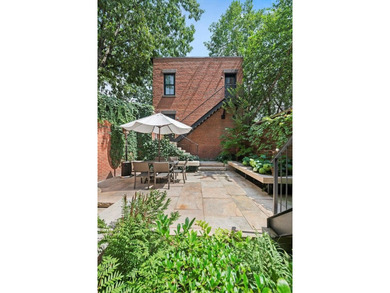 435 Henry Street is one of the most remarkable townhouses in - photo 8
