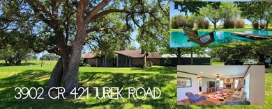 (private lake, pond, creek) Home Sale Pending in Bay City Texas