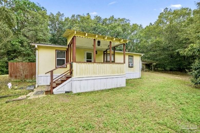 Blackwater River Home For Sale in Milton Florida