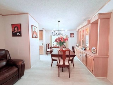 GARAGE, CARPORT & CORNER LOT LIVING IN WHISPERWOOD! Welcome to - photo 22