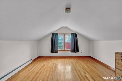 Charming 3 bedroom Cape offering comfortable living space & - photo 23