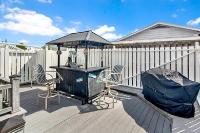 Terrific and spacious end-unit 3-bedroom, 2.5-bath furnished - photo 31