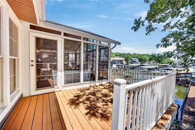 Lakefront living is easy in this 4 bedroom, 2.5 bath home - photo 40