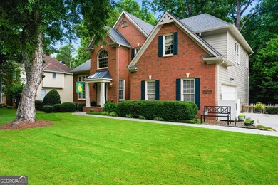 Lovely 5br. 4 ba. Johns Creek home with a floor plan that evokes - photo 2