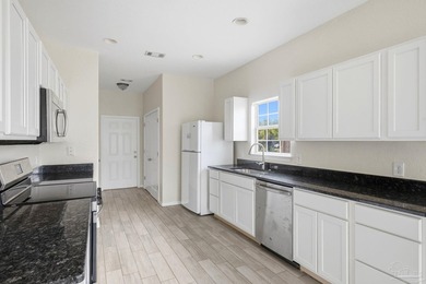 BACK ON MARKET AFTER MAJOR REMODEL! !!! Take a Look at this - photo 6