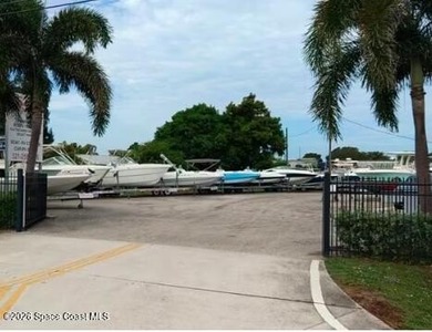 Check out this very rare & unique property / opportunity. 3.5 - photo 8