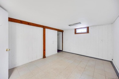 Welcome to this charming Cape Cod home located in the heart of - photo 18
