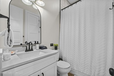 Welcome to this charming 1,400 sq ft, 3-bedroom, 2.5 bath raised - photo 21