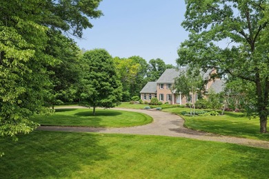 Come see this incredible, stately home that sits on over six - photo 21