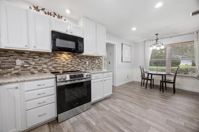 Welcome Home! This beautifully maintained home in The Woodlands - photo 25