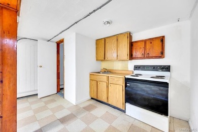 Welcome to this charming Cape Cod home located in the heart of - photo 25